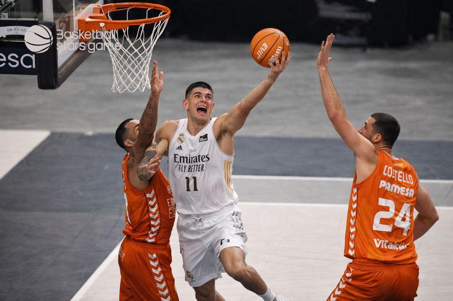 Gaby Deck’s Take on Basketball Positions: Is He a 3 or a 4?