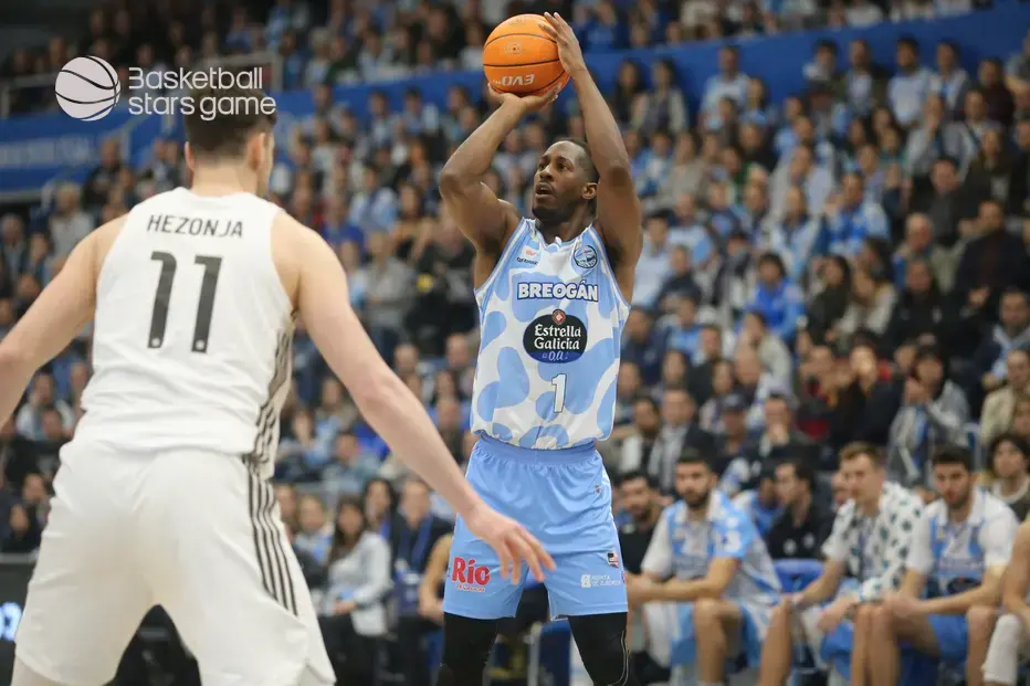 Keandre Cook Bids Adieu to Río Breogán, Heads to Hapoel Tel Aviv
